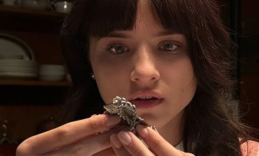 La maldición del collar (2024)