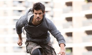 Tracers (2015)
